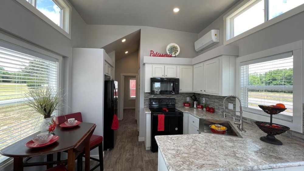 The Stillwater 571 interior 4